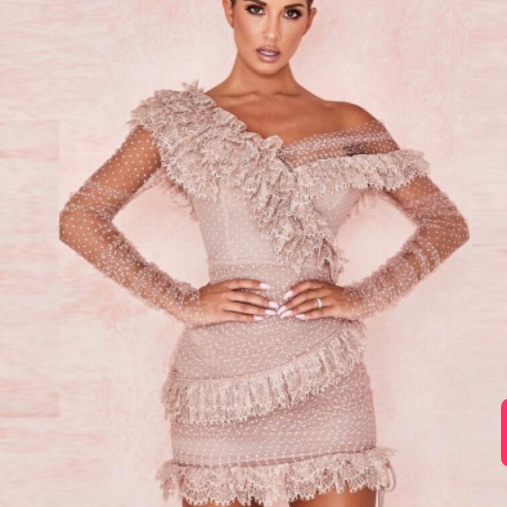 Exquisite Polkadot & Lace, Sexy, One Sided Peekaboo Shoulder Bandage Dress Med!!